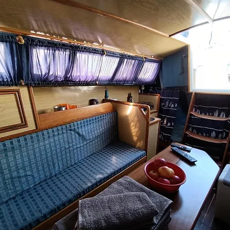 Hotel en barco Portuguese Sailboat Experience I